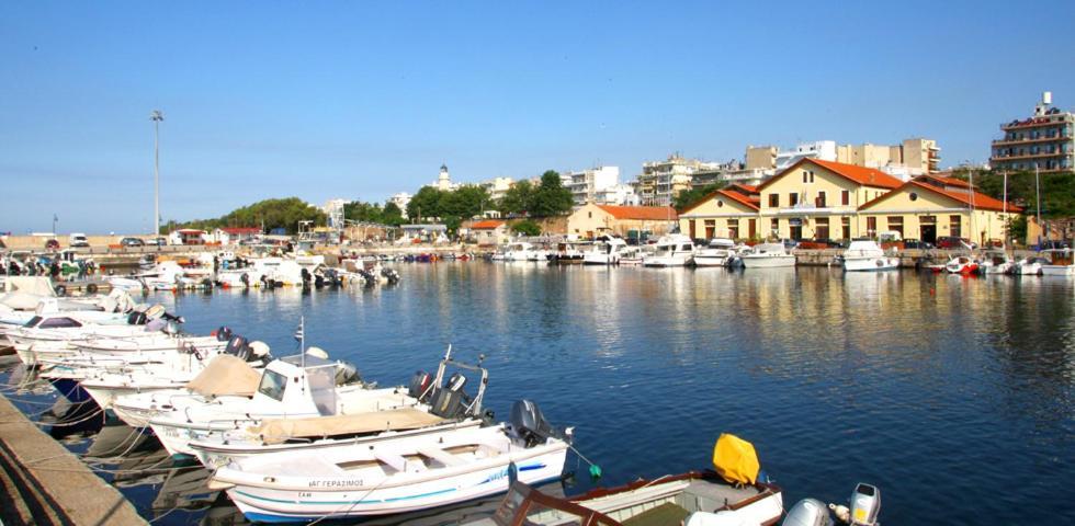 Amazing Apartment In The Center Alexandroupolis Exteriör bild