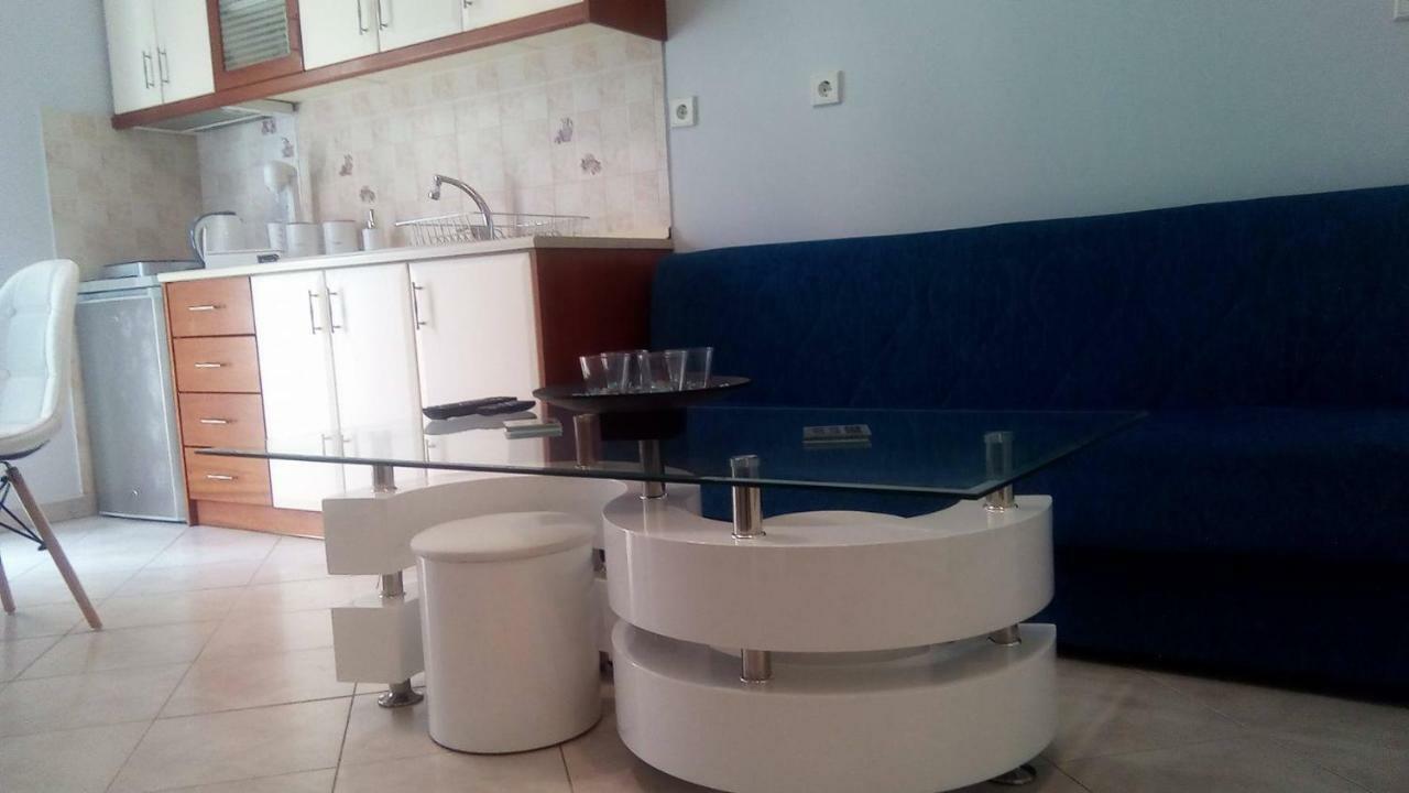 Amazing Apartment In The Center Alexandroupolis Exteriör bild
