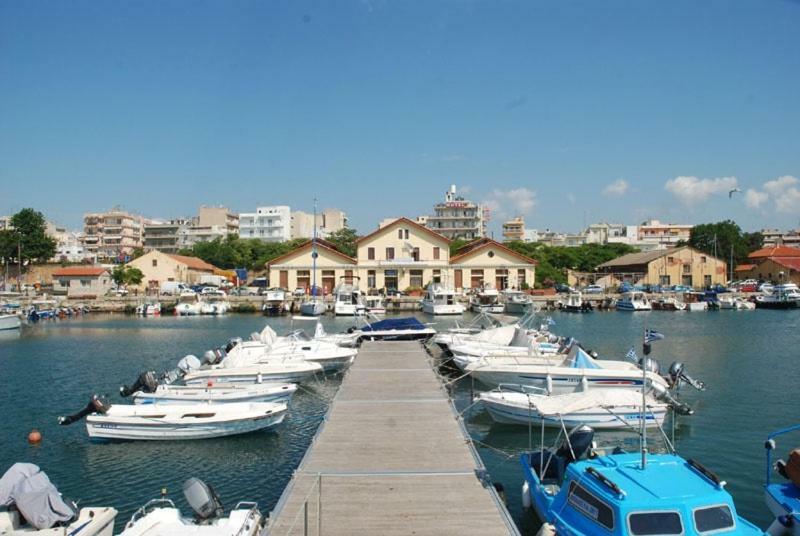 Amazing Apartment In The Center Alexandroupolis Exteriör bild